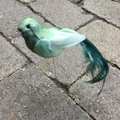 Dekorativ langhalet grønmeleret fugl